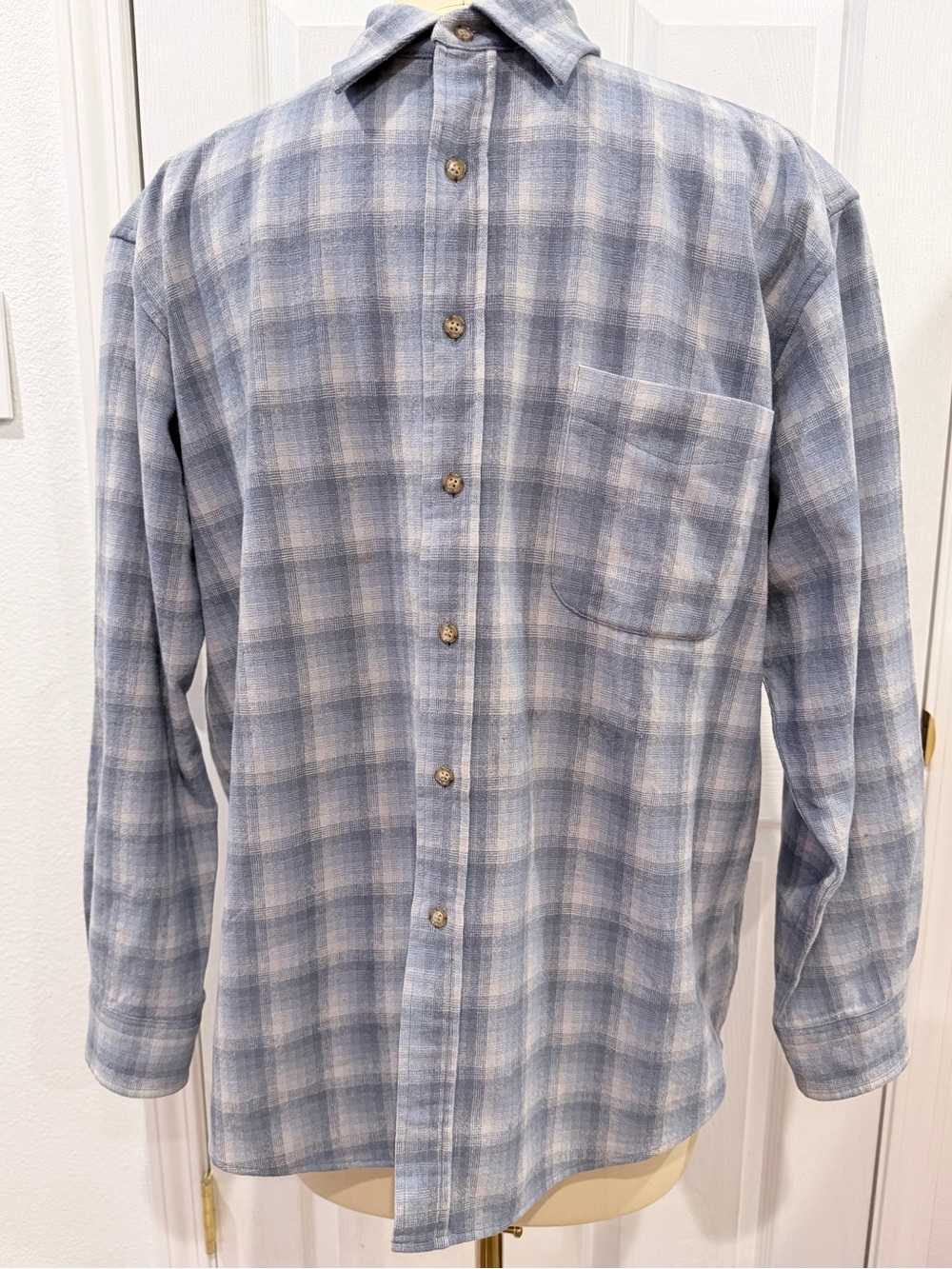Pendleton Blue Plaid Long-Sleeve Button-Down Shirt - 100% Virgin Wool